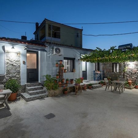 Ρίζες - Rizes Appartement Repanidhion Buitenkant foto