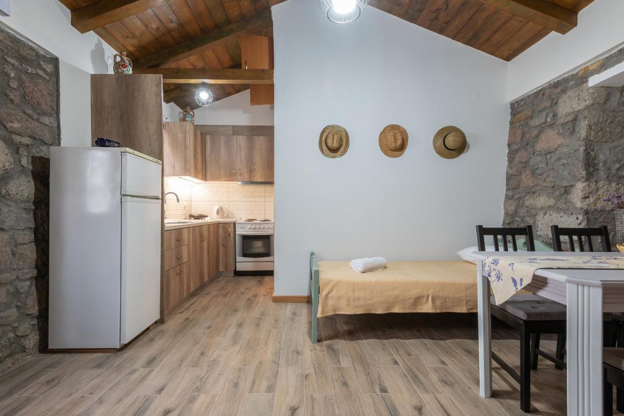 Ρίζες - Rizes Appartement Repanidhion Buitenkant foto